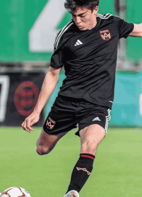 Website Bio Pictures (16)